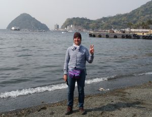 Family holiday in Izu: me at the sea